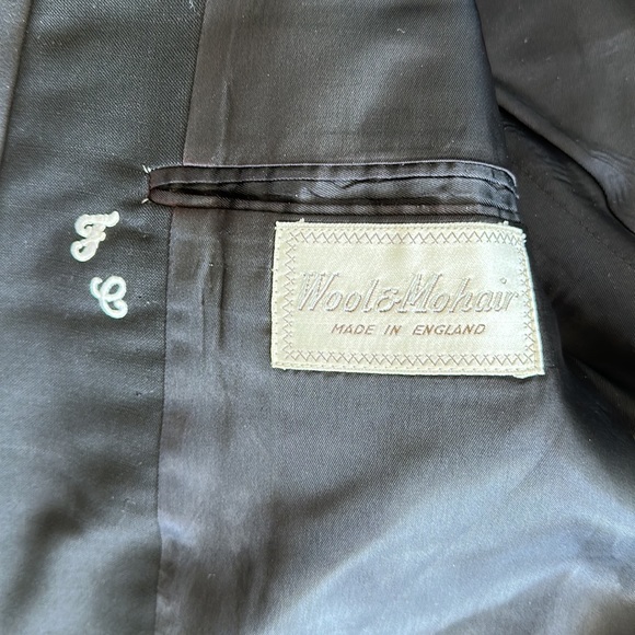 Vintage tuxedo jacket and bow ties - as is - Picture 5 of 9